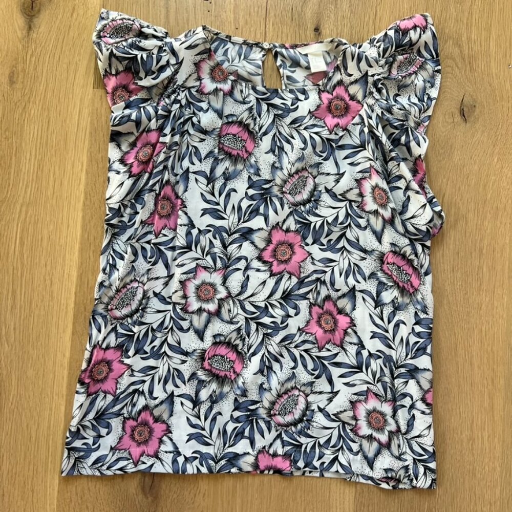 H&M Whimsy Floral Blouse with Ruffled Sleeve